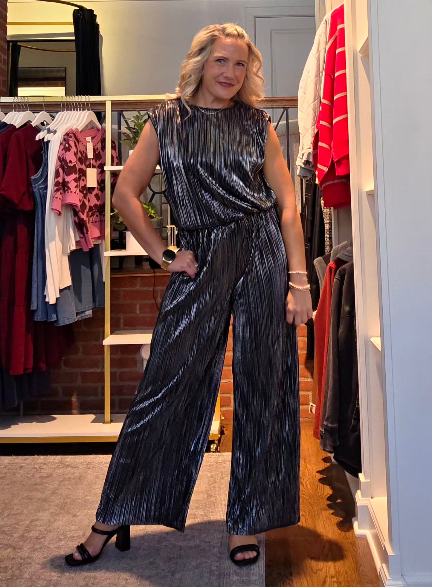 Black & Silver Metallic Pleated Bubble Top