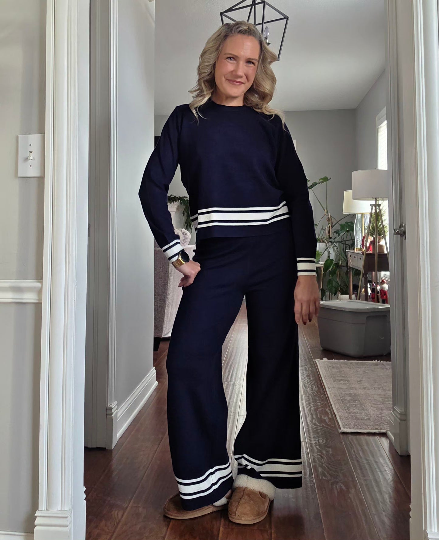 Navy Knit Long Sleeve Top w/Stripes