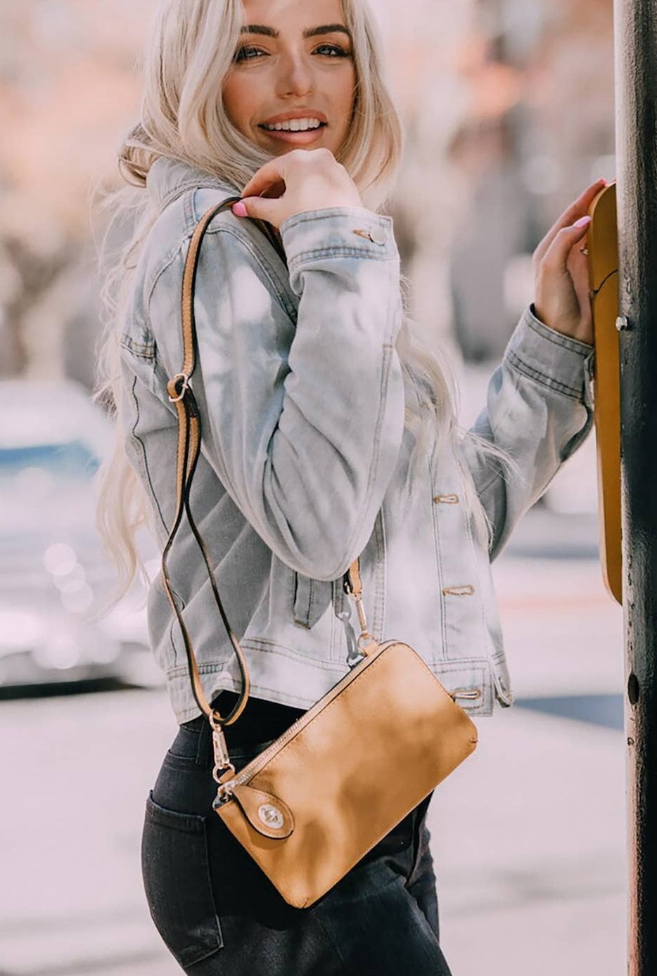 Kendall Crossbody/Wristlet in Pewter