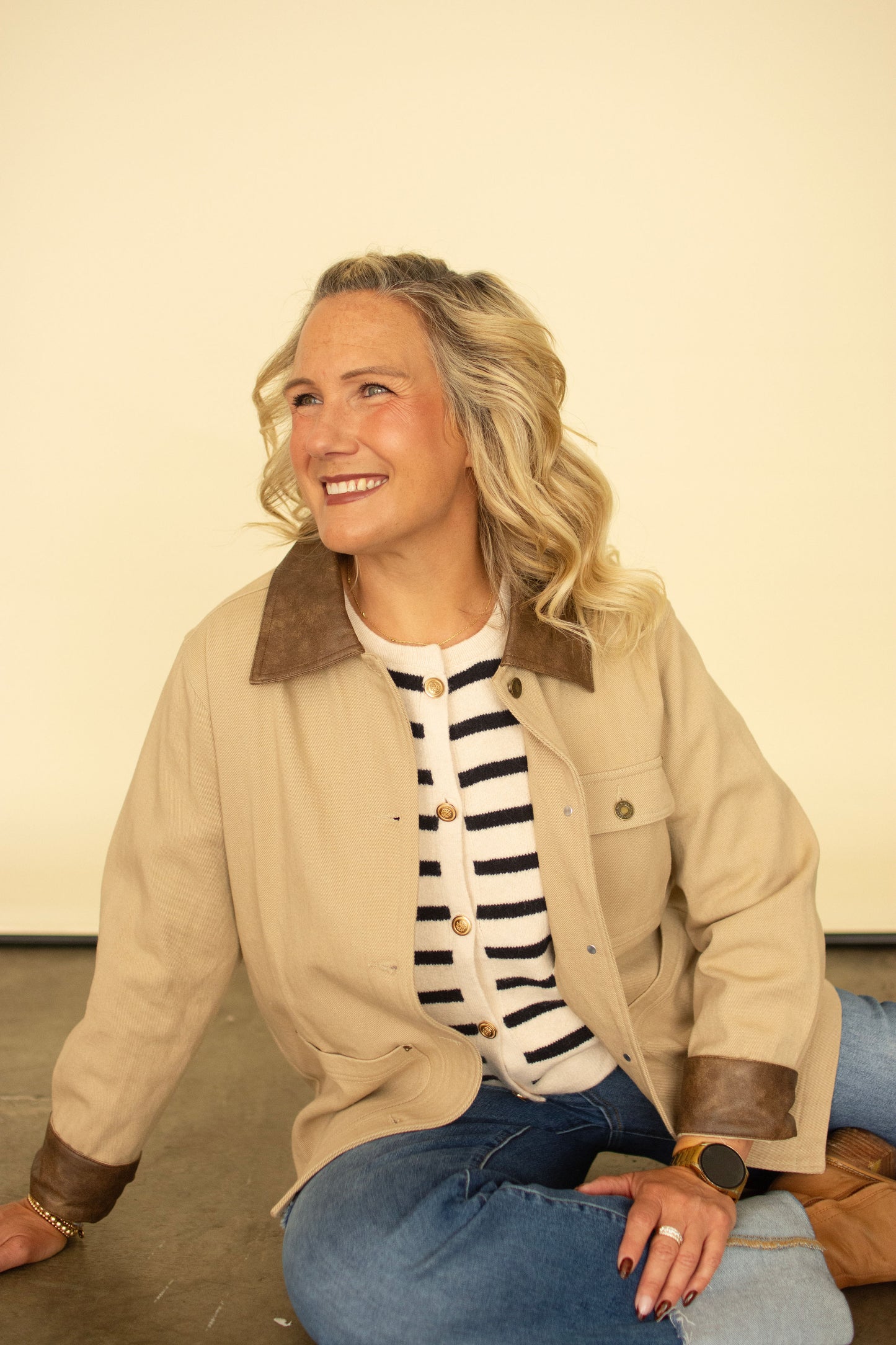 Sand Barn Jacket w/Leather Details