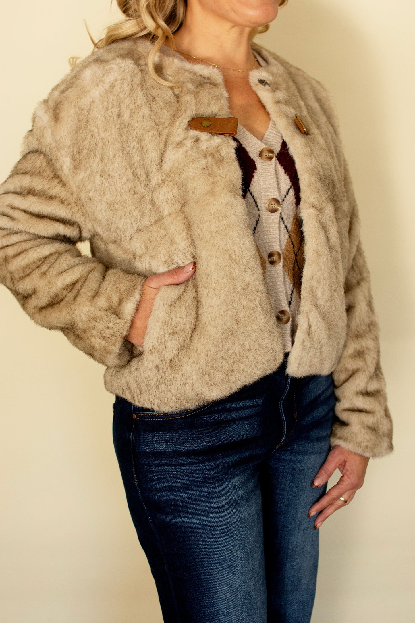 Faux Fur Round Neck Coat