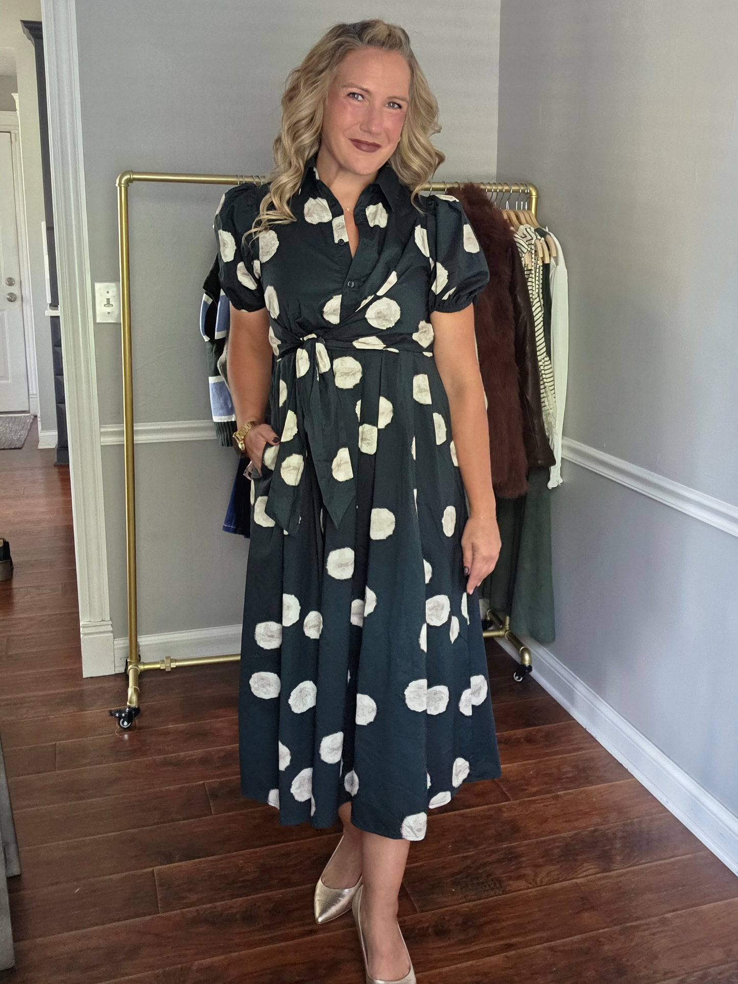 Hunter Green Short Sleeve Tie Waist Dress