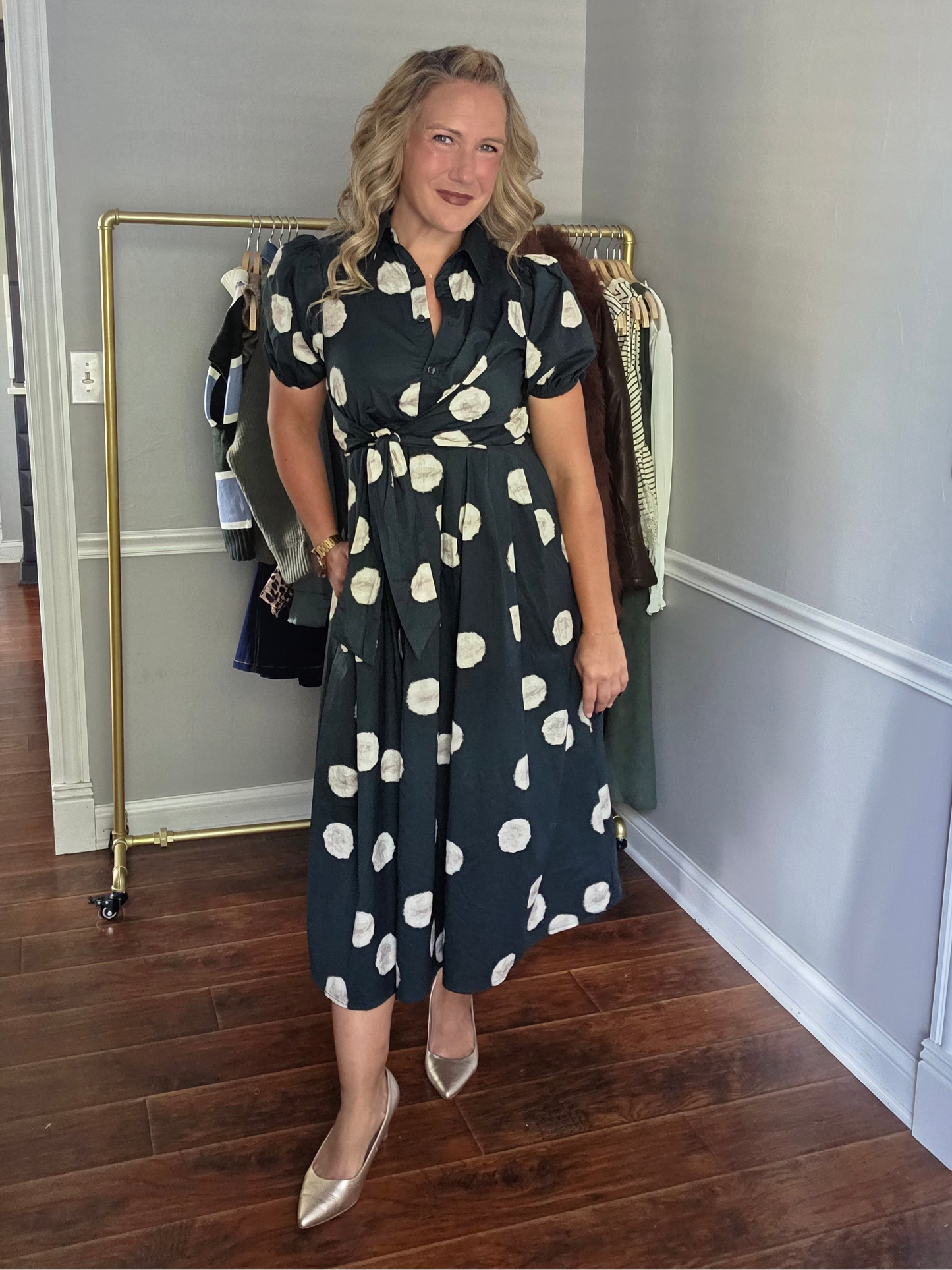 Hunter Green Short Sleeve Tie Waist Dress